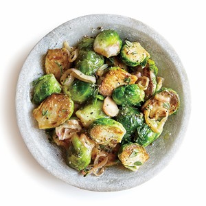 Braised Brussels sprouts with mustard and thyme