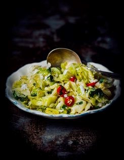 Braised cabbage with coconut
