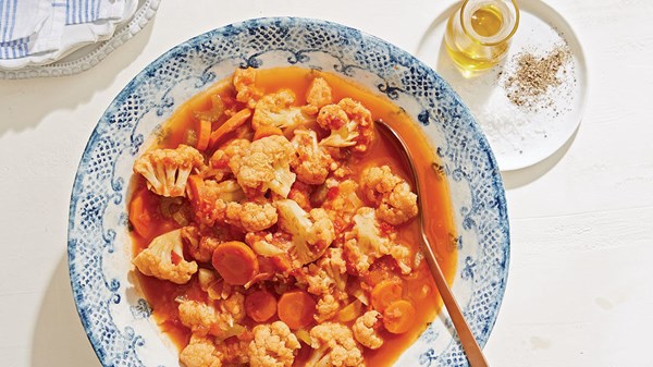 Braised cauliflower (Kounoupidi)