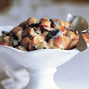Braised chestnuts with Madeira cream sauce