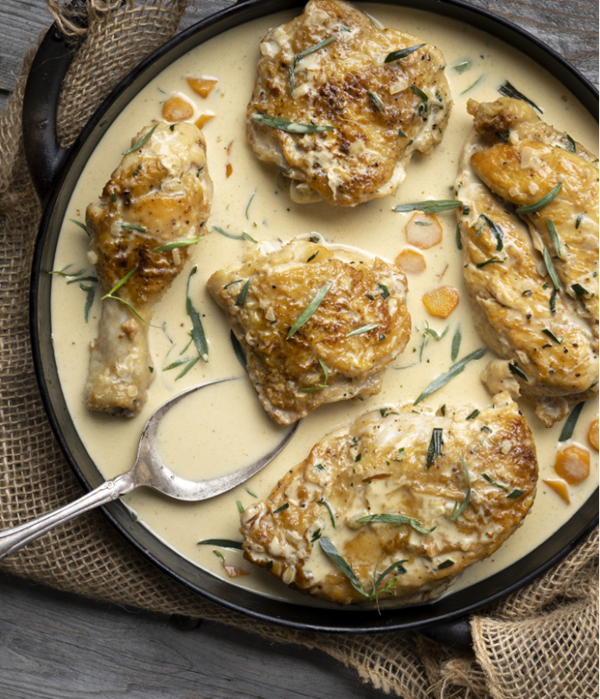 Braised chicken in tarragon sauce