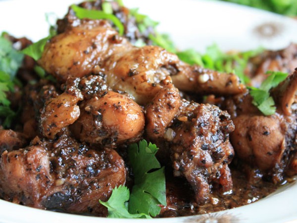 Braised chicken with black bean sauce