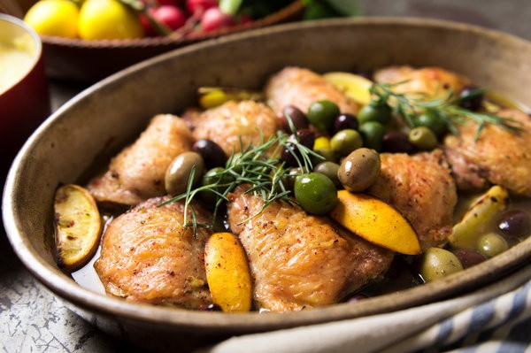 Braised chicken with lemon and olives