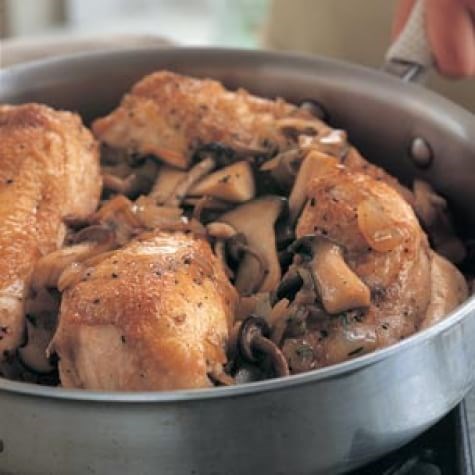 Braised chicken with mushrooms