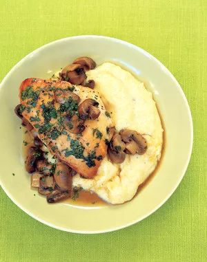 Braised chicken with mushrooms and oven-baked polenta