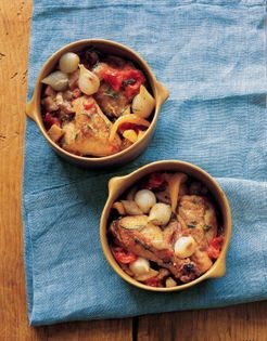 Braised chicken with peppers and eggplant (Polio in umido con peperoni e melanzane)