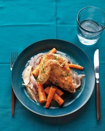 Braised chicken with red onion and carrots