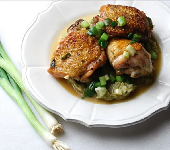 Braised chicken with scallion purée