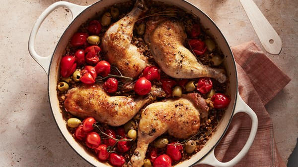 Braised chicken with tomatoes and freekeh