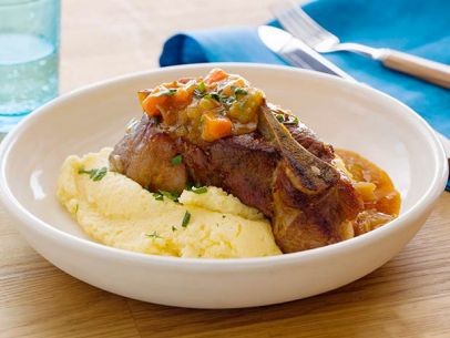 Braised country-style pork ribs