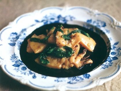 Braised cuttlefish with wild garlic