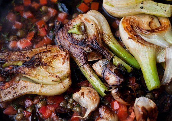 Braised fennel with capers and olives