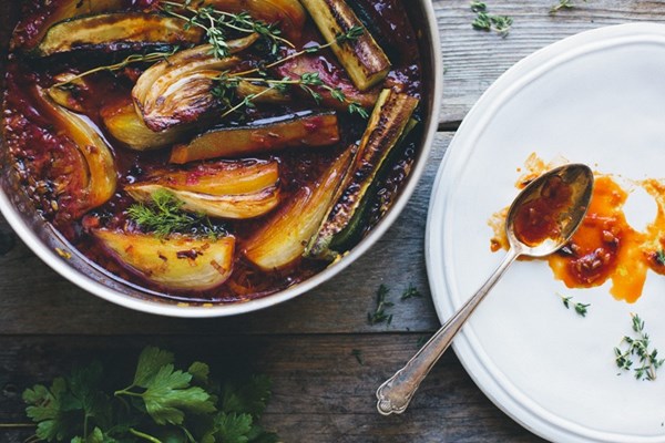 Braised fennel with saffron & tomato