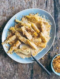 Braised fennel with sourdough and garlic crumbs