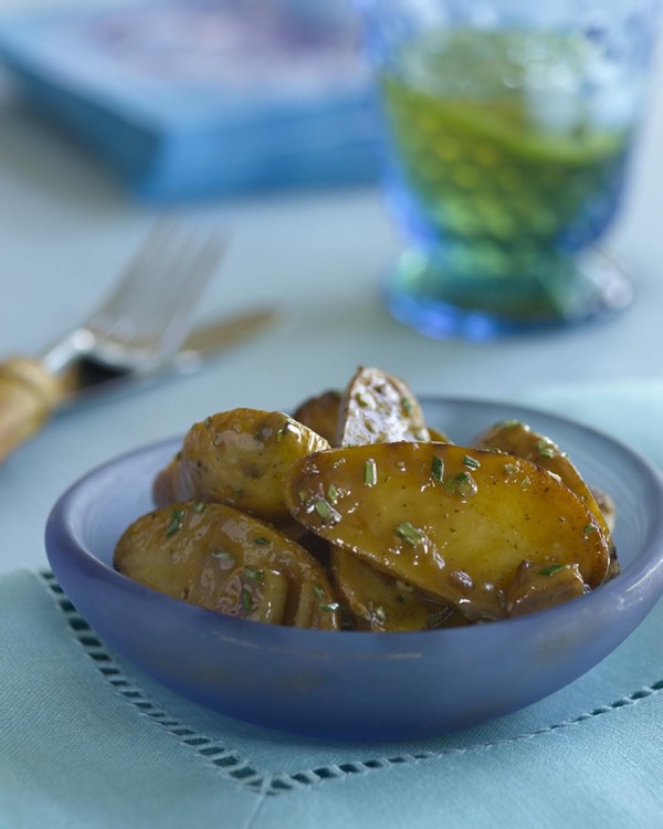 Braised fingerlings with rosemary and mellow garlic