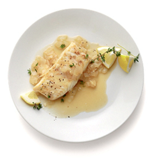 Braised fish with lemon