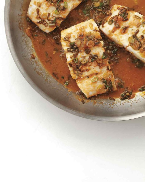 Braised fish with orange and soy