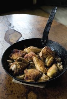 Braised garlic chicken (Pollo al ajillo)