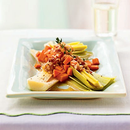 Braised leeks with warm pancetta dressing