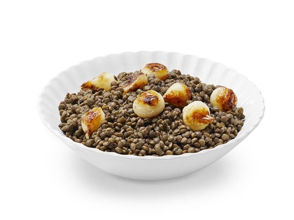 Braised lentils with cipollini onions 