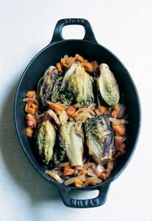 Braised lettuce hearts (Coeurs de laitue braisés)