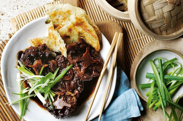 Braised oxtail with ginger, Sichuan pepper and soy