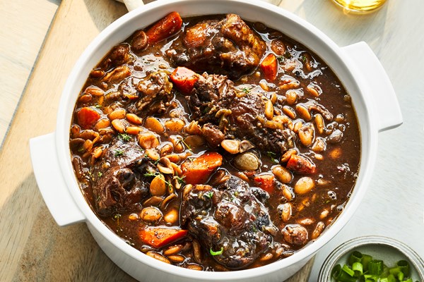 Braised oxtails with carrots and chiles