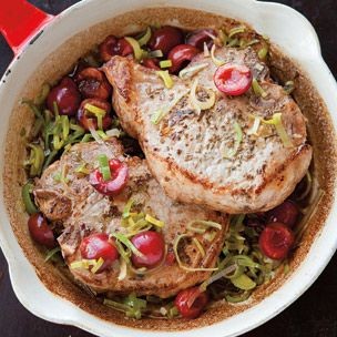 Braised pork chops with cherries