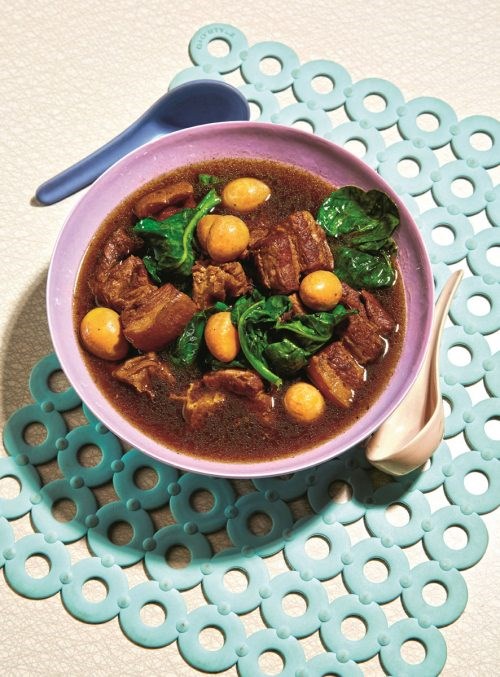 Braised pork, eggs, and kale (Kai pa lo)