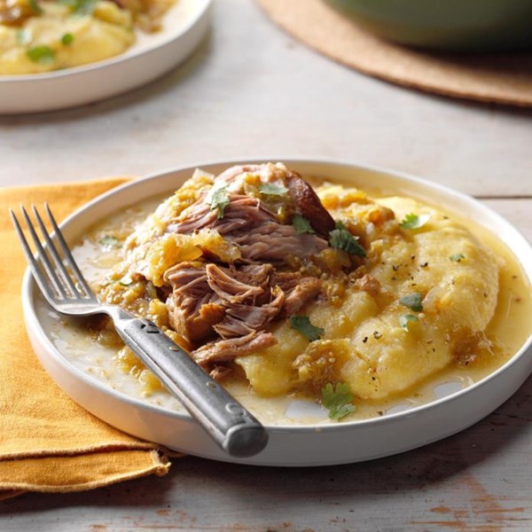 Braised pork with tomatillos
