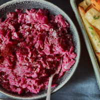 Braised red cabbage 