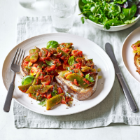 Braised runner beans on toast