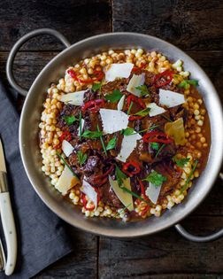 Braised short rib risotto with caramelized onions