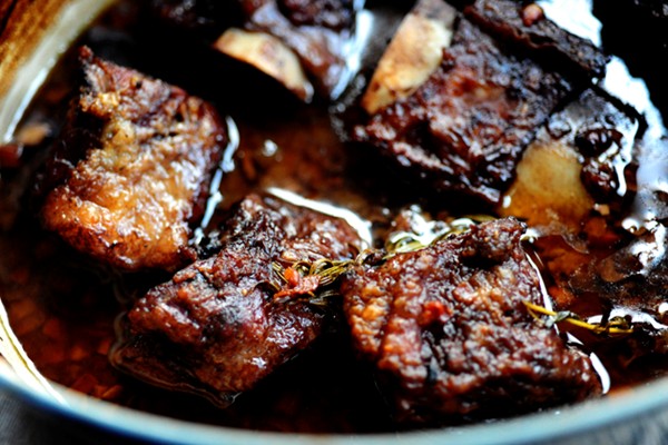 Braised short ribs