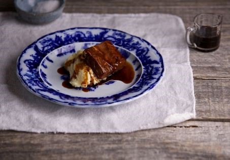 Braised short ribs with red wine glaze [Nathan Myhrvold]