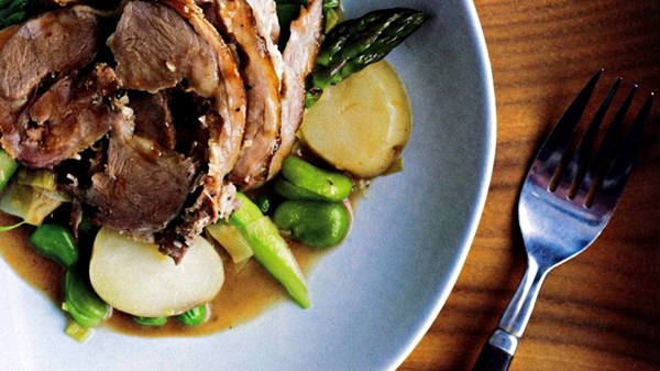 Braised shoulder of lamb with spring vignole