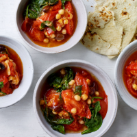 Braised tomatoes, chickpeas and spinach