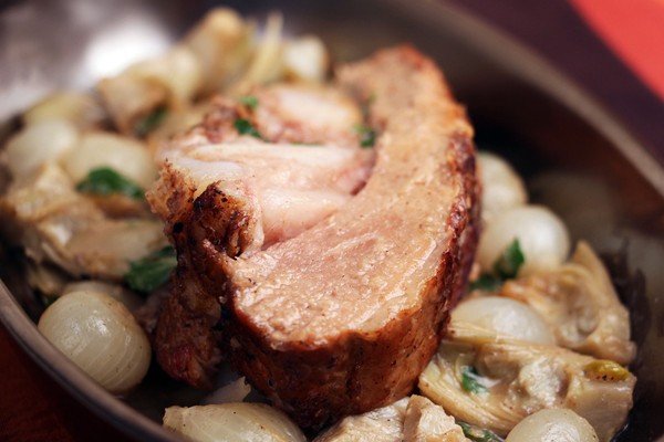 Braised veal breast with pearl onions and artichokes