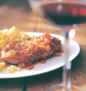 Braised veal shanks from Milan (Ossobuco alla milanese)