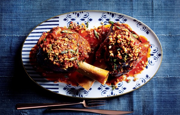 Braised veal shanks with bacon-Parmesan crumbs
