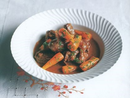 Braised venison with carrots