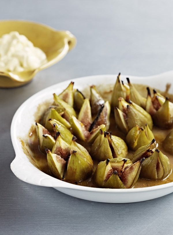 Brandy and honey baked figs