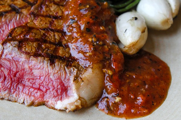 "Brava" steak (Carne asada brava)