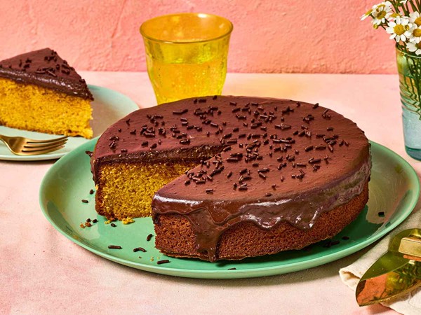 Brazilian carrot cake