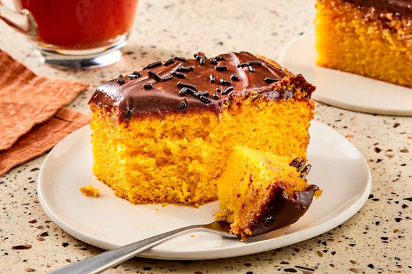 Brazilian carrot cake (Bolo de cenura)