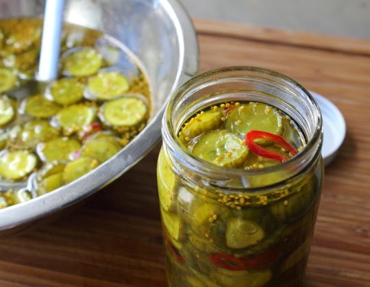Bread & butter pickles