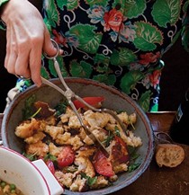 Bread and tomato salad (Panzanella)
