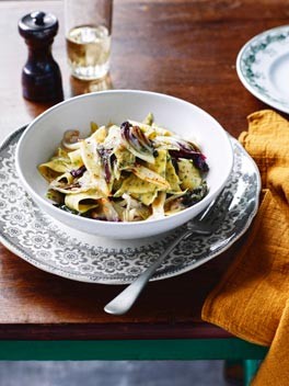 Bread maltagliati with calamari (Maltagliati di pane con calamari)