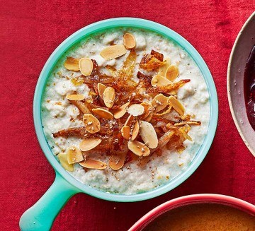 Bread sauce with flaked almonds & caramelised shallots