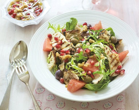 Bread, watermelon & halloumi salad
